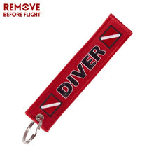 Load image into Gallery viewer, Remove Before Flight Car Keychains Berloques Red Embroidery Highlight Key Fobs Chains Jewelry Aviation Gifts Chaveiro Masculino